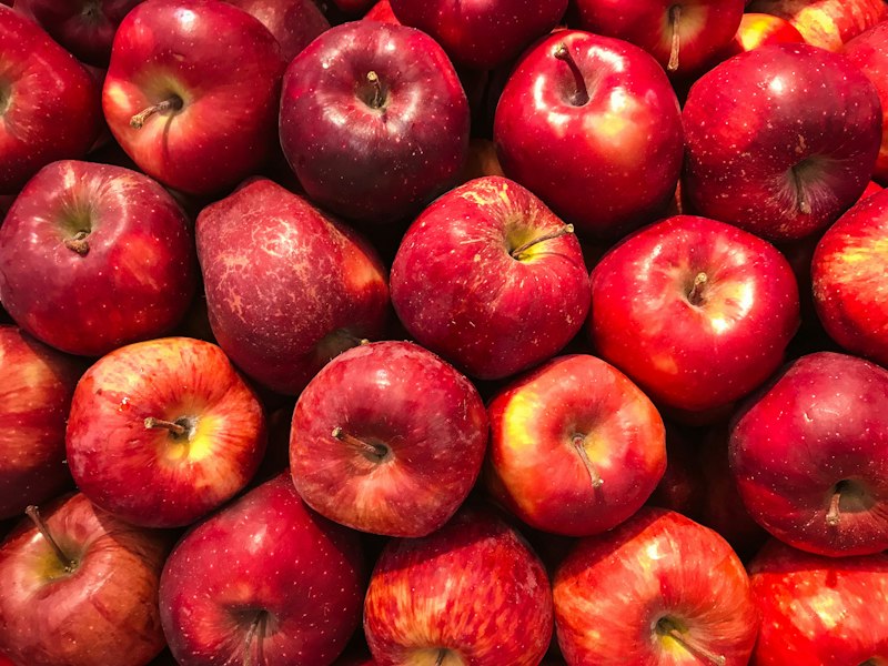 Braeburn Apples